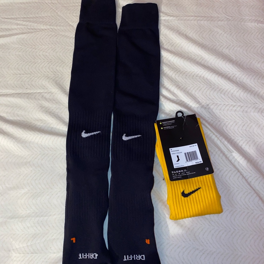 Men’s Nike Classic Cushioned Knee High Socks